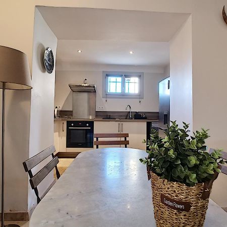 Appartement Avec Terrasse En Centre Ville De Saint Remy De Provence Екстериор снимка